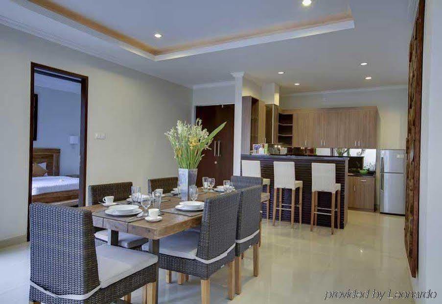 White Lotus Villas Seminyak ภายนอก รูปภาพ