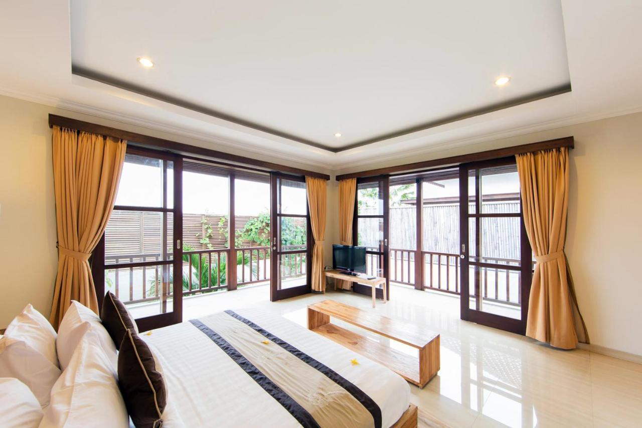 White Lotus Villas Seminyak ภายนอก รูปภาพ